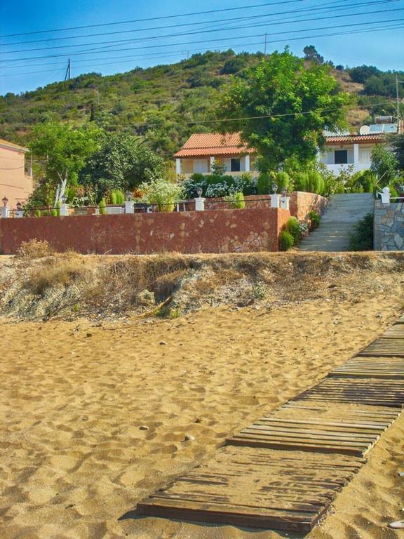 Апартаменты Vistonia Агиос-Георгиос-Пагон Экстерьер фото